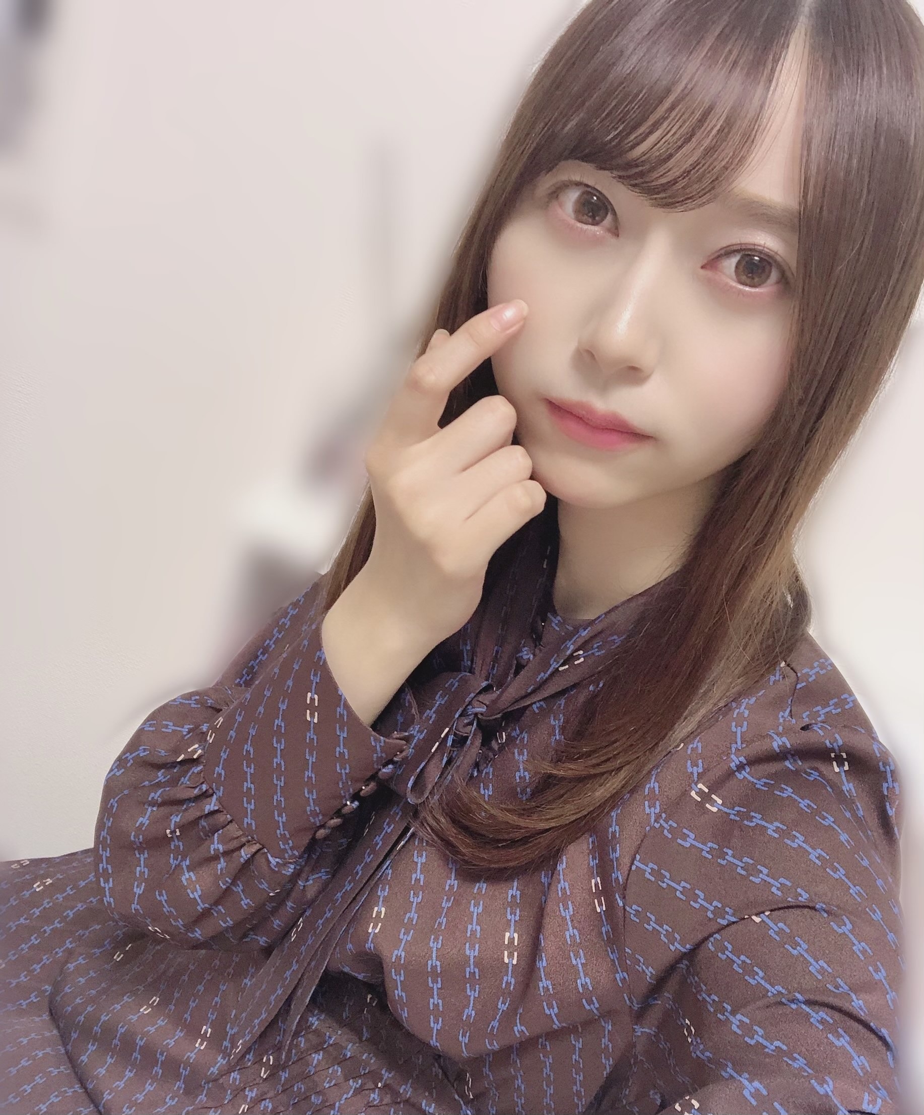 新4期生｜ほっぺた赤くなったよ顔☺︎弓木奈於（2020-11-07）